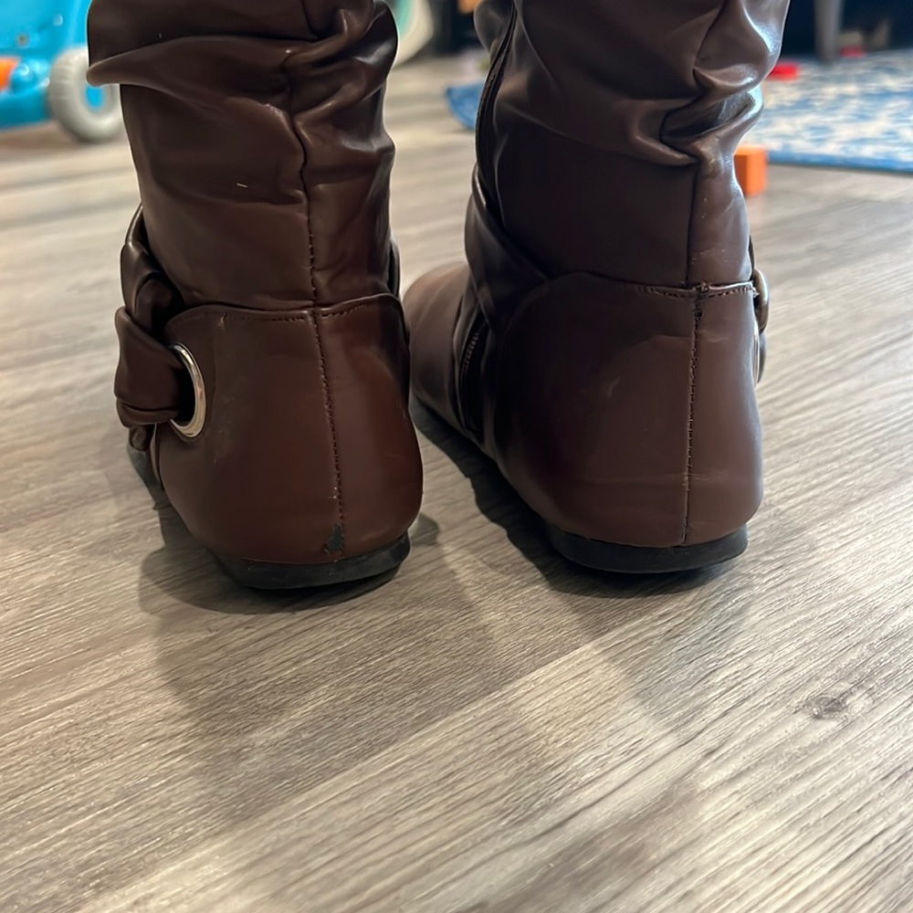 Very Volatile faux leather boots, EUC - Picture 7 of 8
